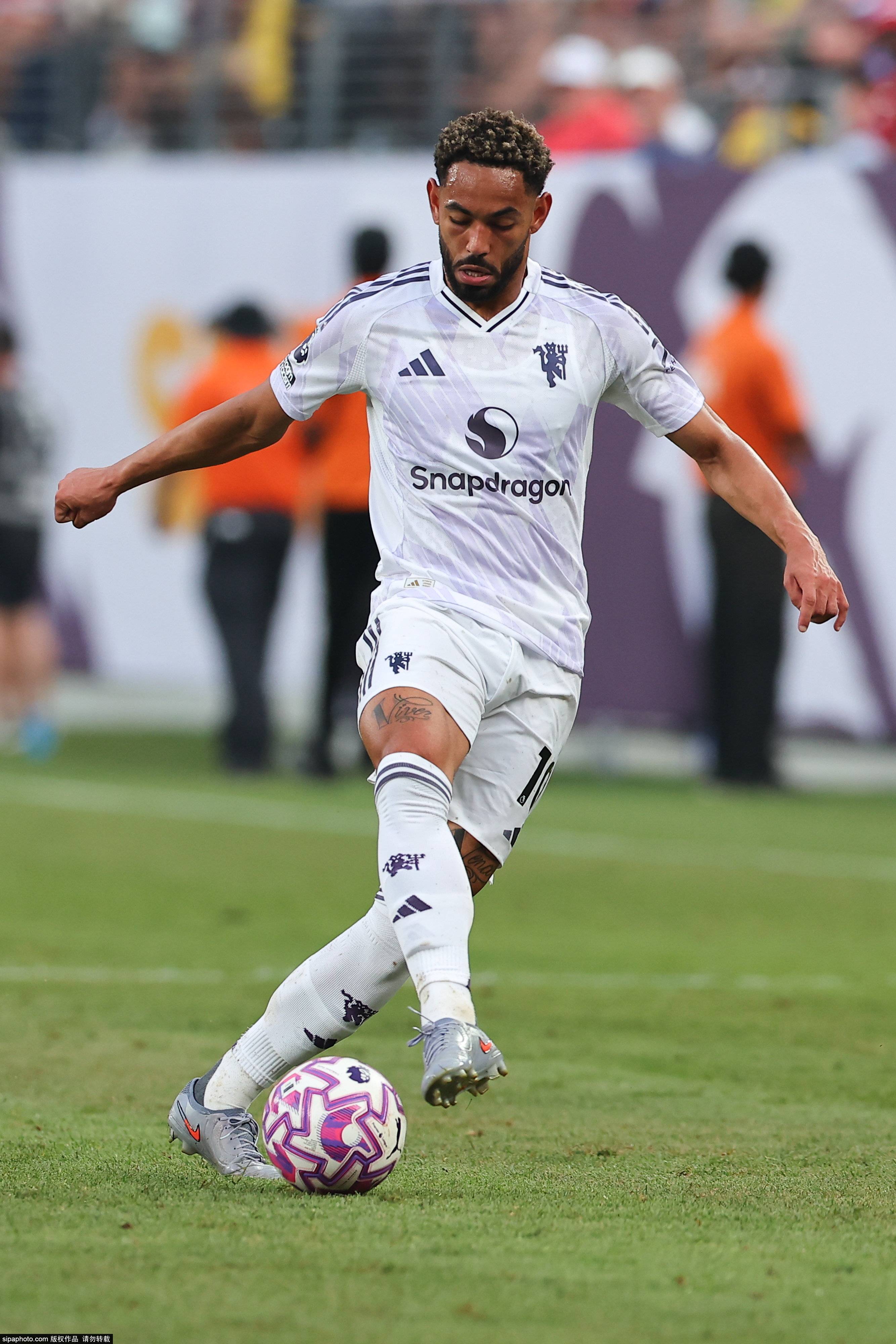 本菲卡有意租借引进安东尼球员希望离开曼联  第2张