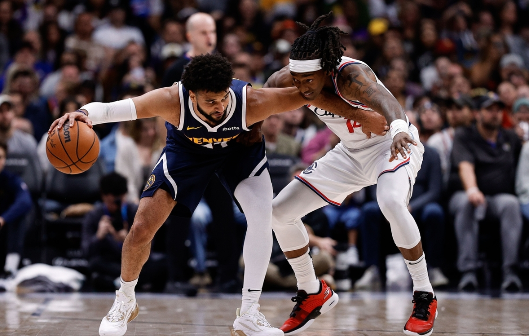 NBA常规赛掘金客场123-112轻取森林狼约基奇25+12+8穆雷25分  第2张