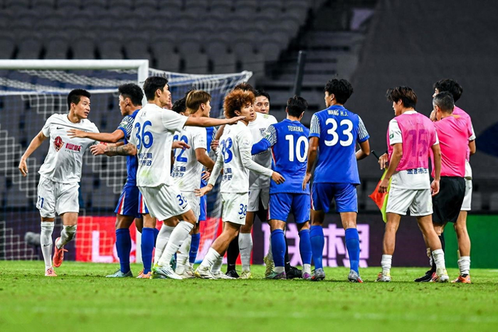 关于中超上海申花vs深圳新鹏城前瞻分析申花主场背水一战冲冠的信息