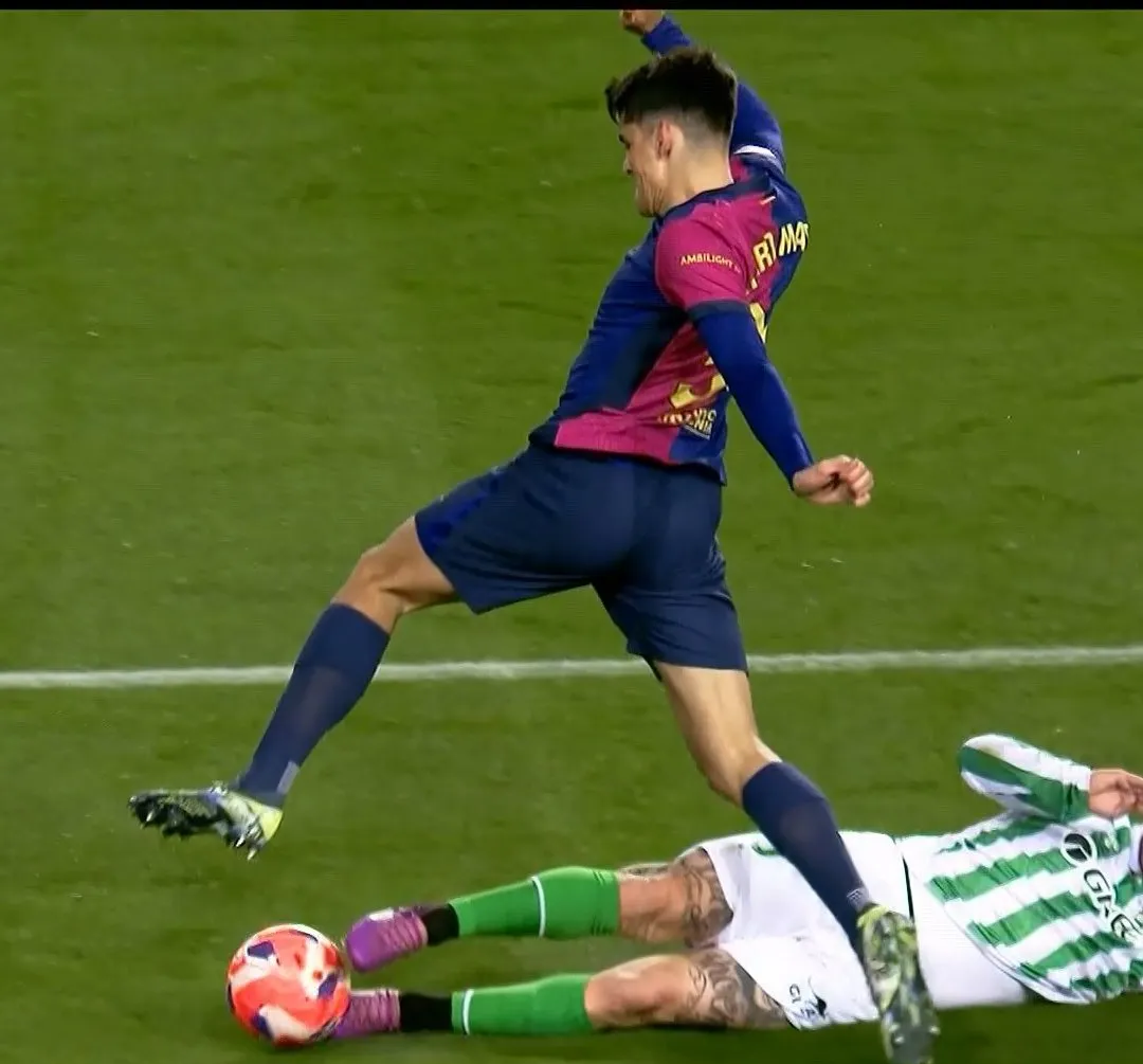 关于拉什福德收获巴萨首球巴萨热身赛大胜的信息  第2张