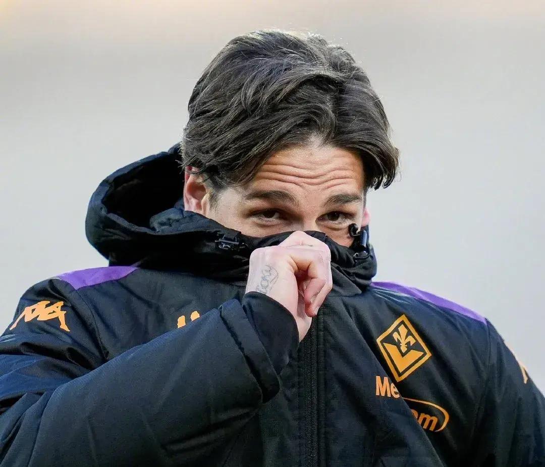 切尔西可能与斯特林解约他或许后悔夏窗没转会离开的简单介绍 第2张 切尔西可能与斯特林解约他或许后悔夏窗没转会离开的简单介绍 第2张