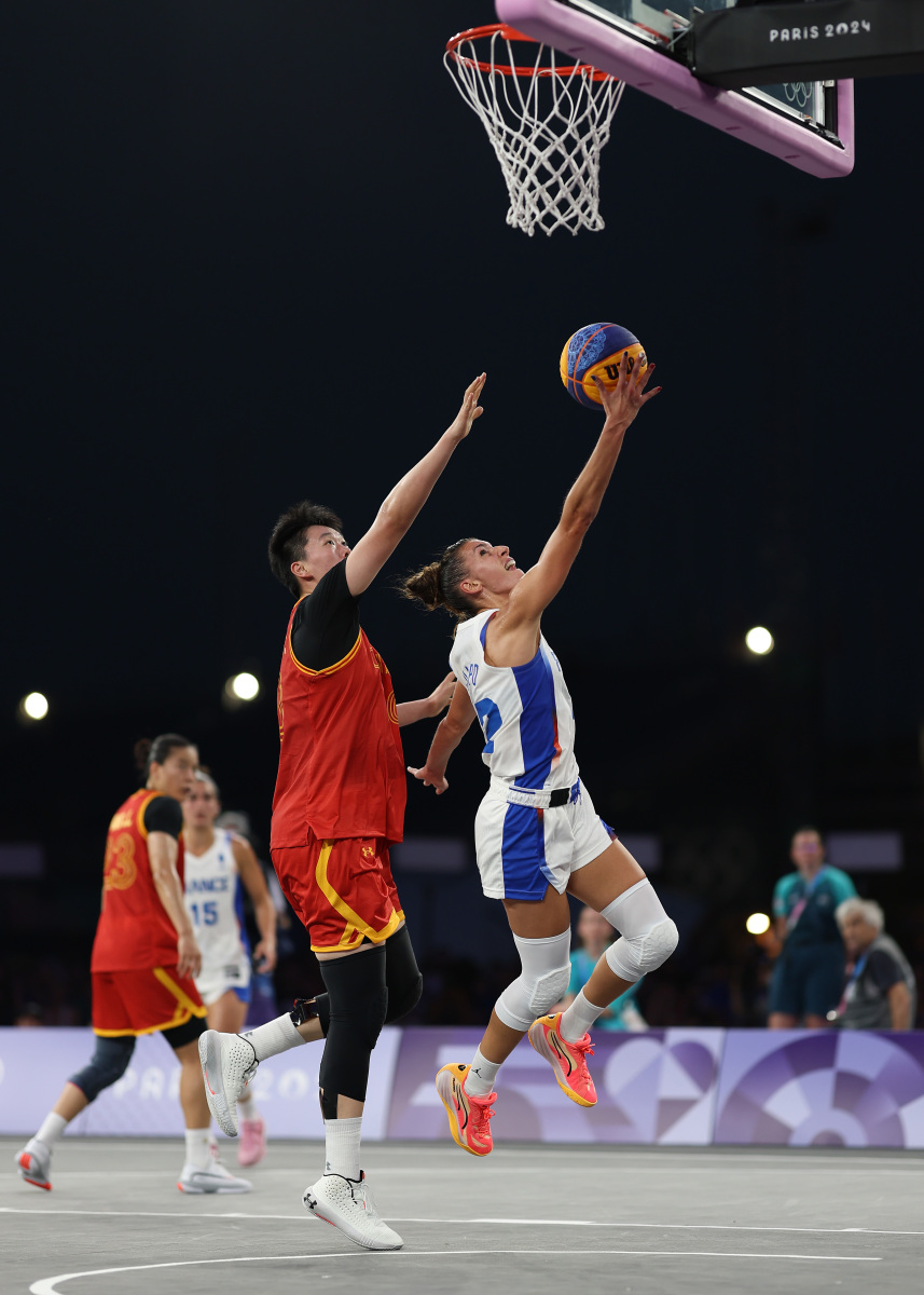 关于WNCAA:路易斯维尔大学女篮VS的信息  第2张