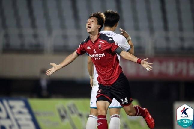 包含韩职联今日推荐：大邱FCvs济州SK前瞻大邱FC或主场告负的词条  第1张