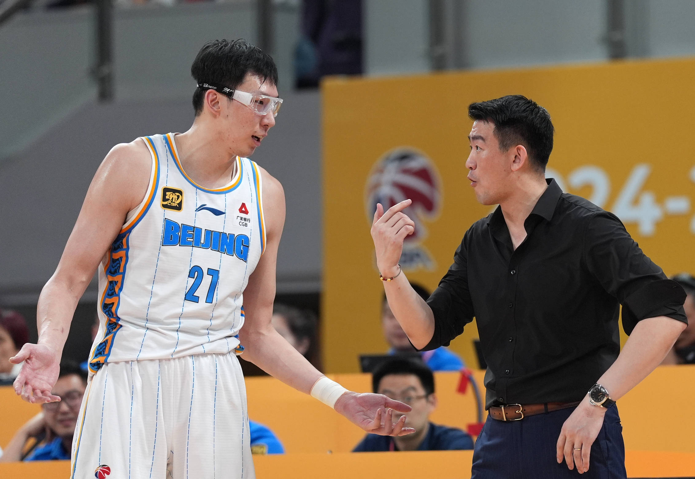 今日全运会男篮四川94-70狂胜河南周琦28分10板姜宇星12分的简单介绍 第2张 今日全运会男篮四川94-70狂胜河南周琦28分10板姜宇星12分的简单介绍 第2张