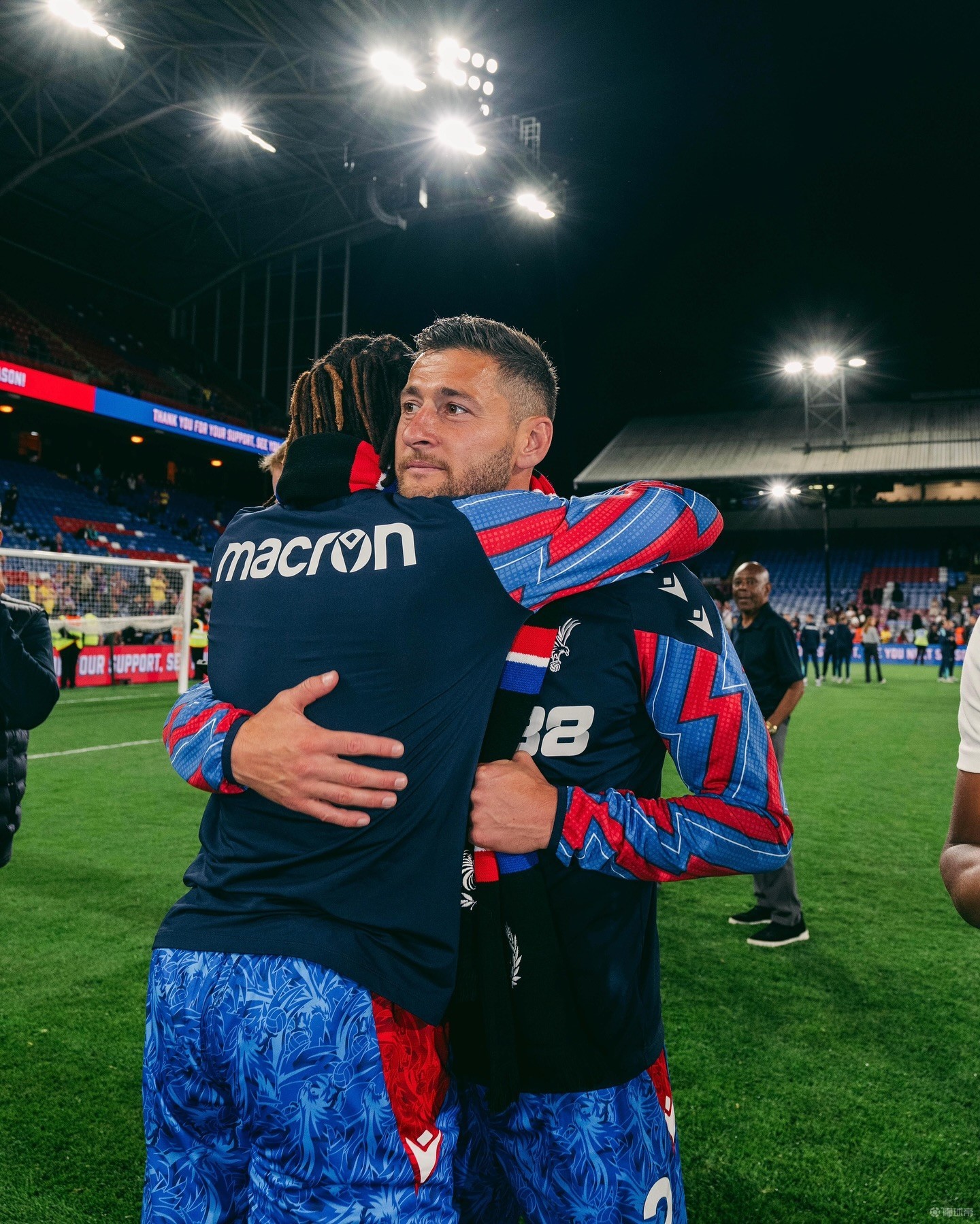 阿森纳将与水晶宫正式商谈埃泽转会球员是枪手下一个目标的简单介绍