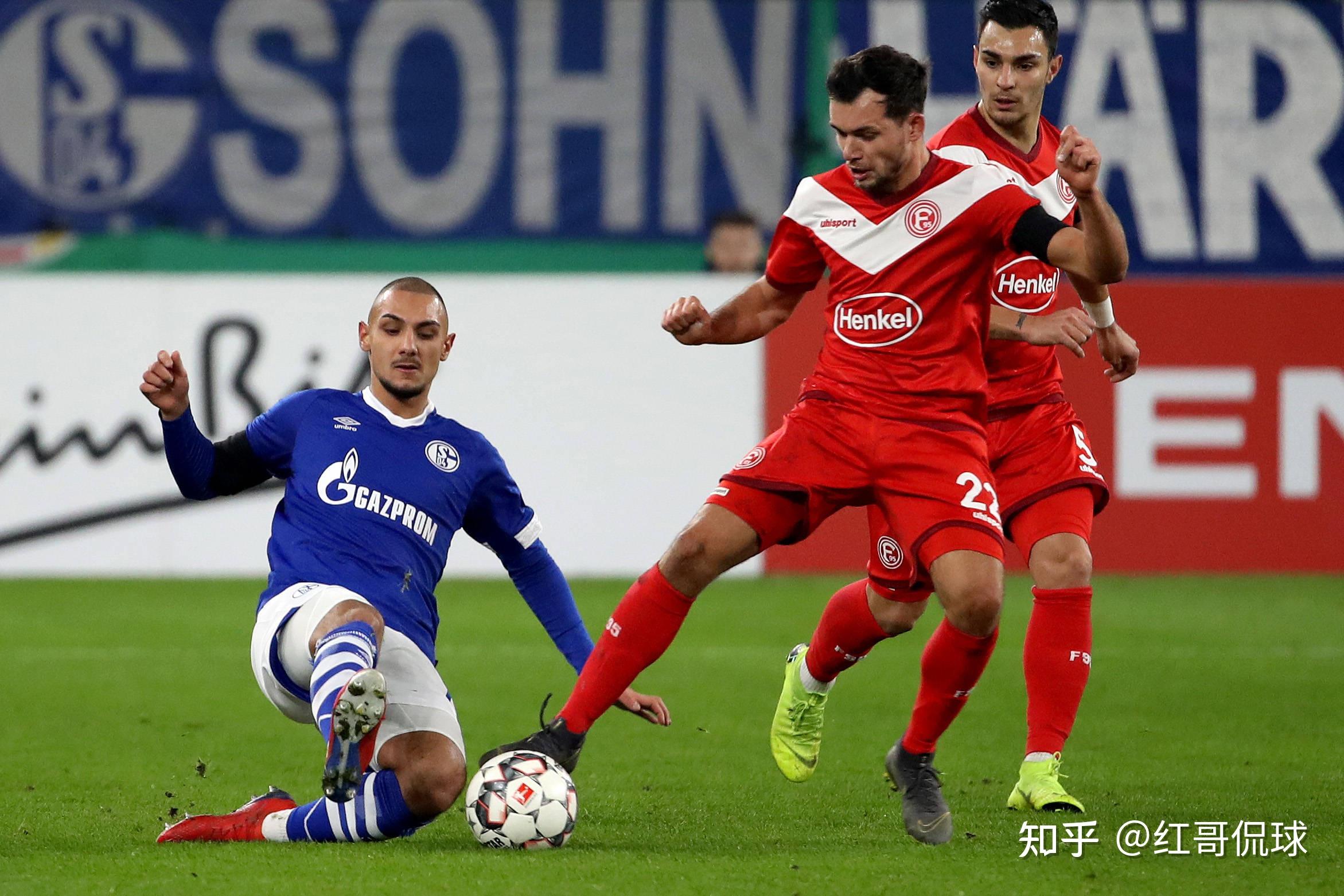 欧俱杯:罗斯托克VS波尔图  第1张