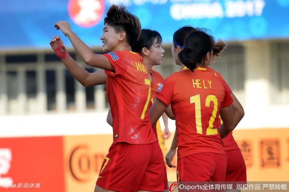 包含欧锦U19女：冰岛女足U19VS丹麦女足U19的词条