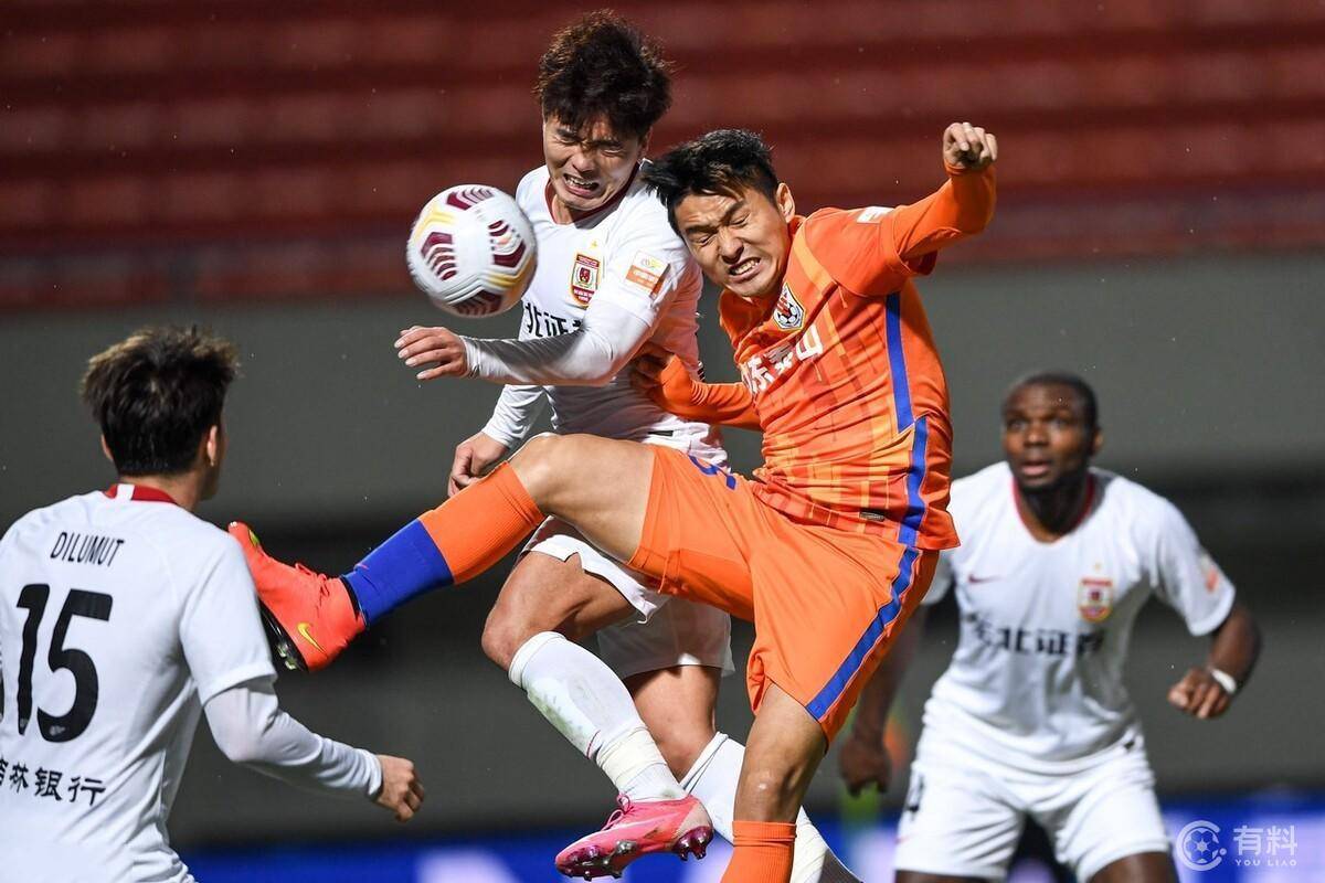 关于莱斯特城VS布莱顿保级VS黑马高清无广告在线观赛的信息