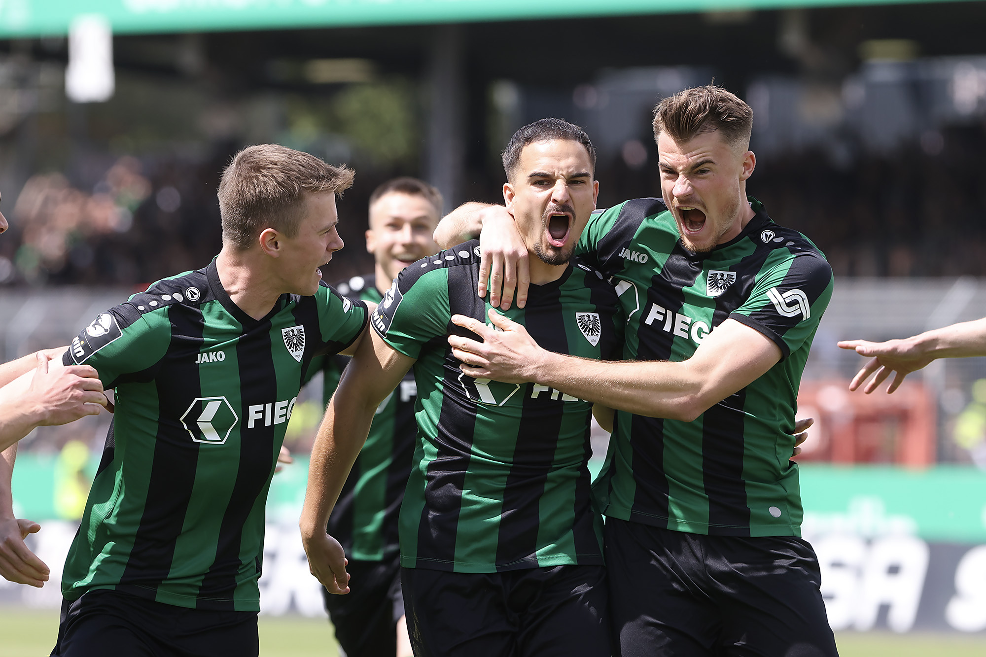 德篮甲:中央德国VS海德堡  第2张