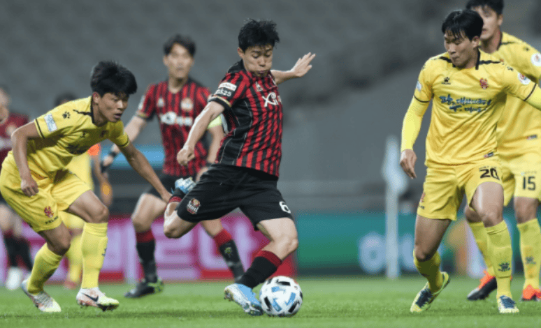 韩足总杯足球推荐:首尔FCvs全北现代前瞻全北现代稍占上风的简单介绍 第1张 韩足总杯足球推荐:首尔FCvs全北现代前瞻全北现代稍占上风的简单介绍 第1张