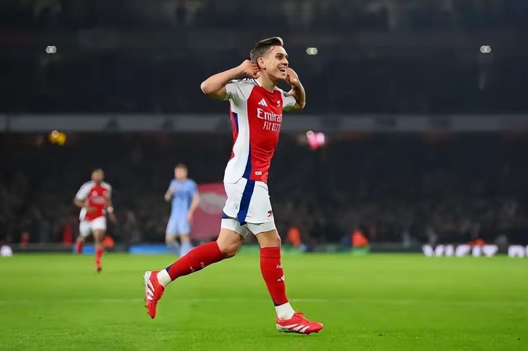 关于阿森纳连续三个赛季获得联赛亚军枪手需要继续提升的信息