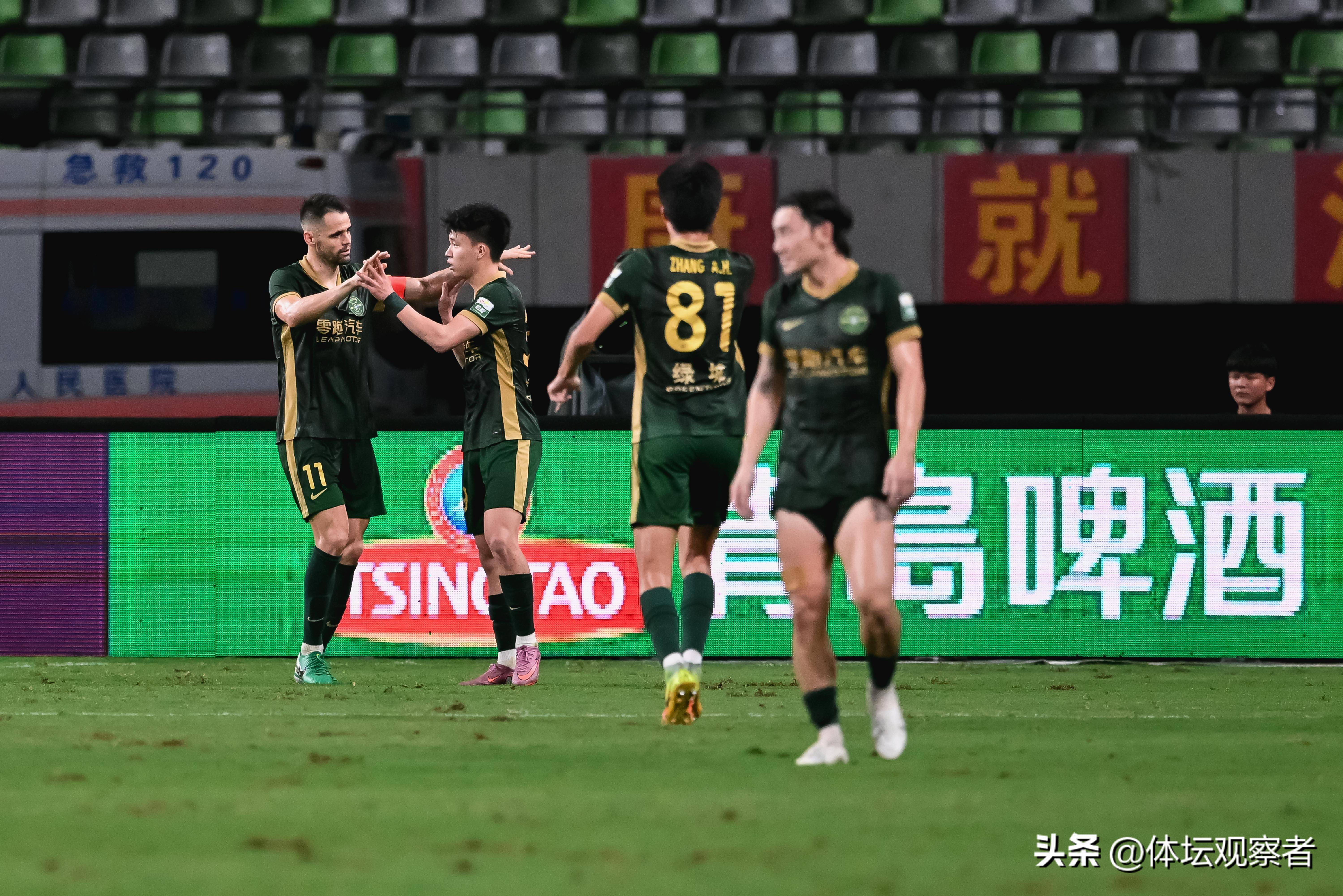 中超大连英博VS浙江队预测分析王钰栋位居射手榜前列的简单介绍  第2张