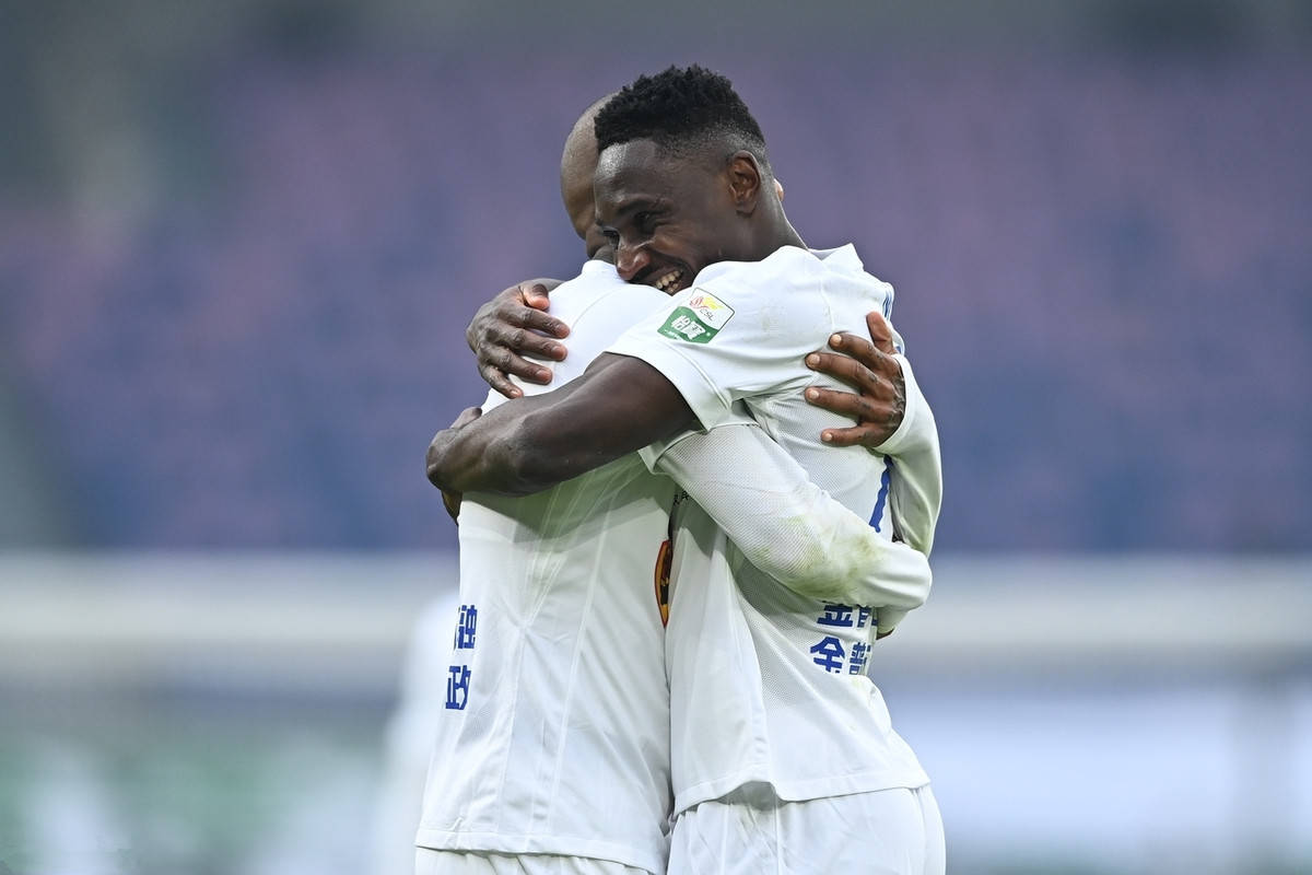 大连英博外援卡兰加自宣离队球员合约到期的简单介绍 第1张 大连英博外援卡兰加自宣离队球员合约到期的简单介绍 第1张