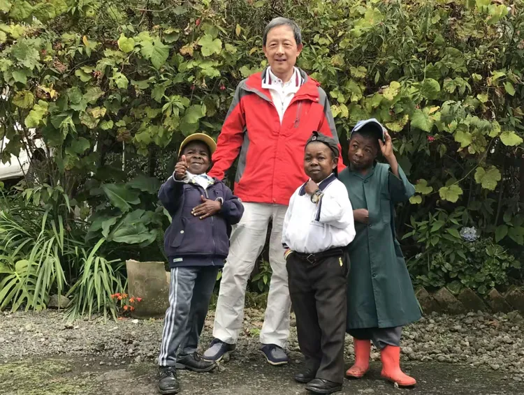 卢旺达联：吉塞尼海军陆战队VS格里拉的简单介绍  第1张