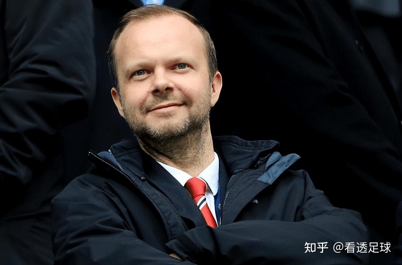 关于曼联整治员工社交媒体阻止员工发布未经批准的俱乐部私密内容的信息