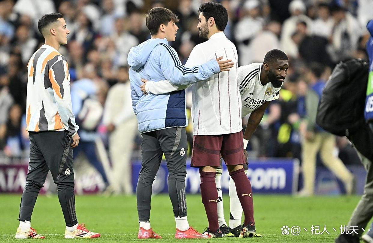 世俱杯第一轮最佳阵容穆阿尼、奥塔门迪、内托等球员入选的简单介绍 第1张 世俱杯第一轮最佳阵容穆阿尼、奥塔门迪、内托等球员入选的简单介绍 第1张