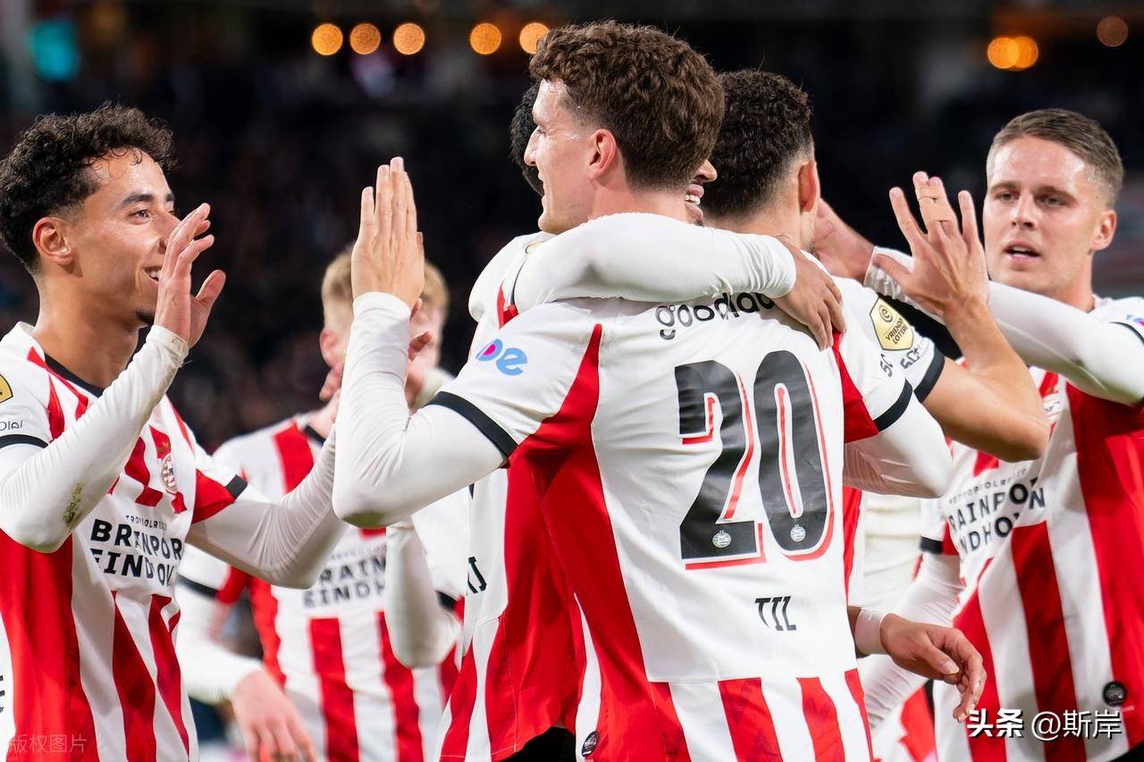 欧冠埃因霍温6-2那不勒斯那不勒斯遭逆转的简单介绍  第1张