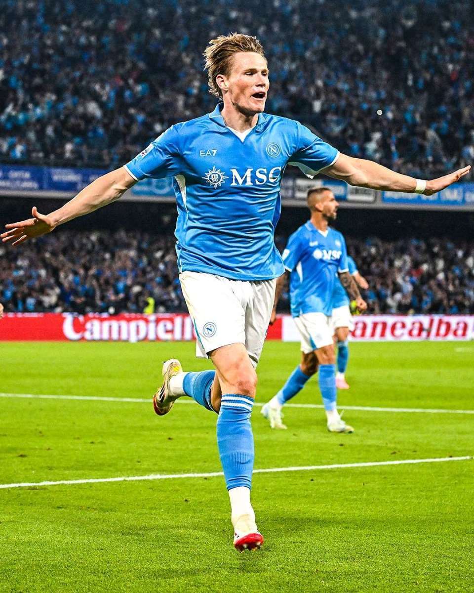 意甲赛季最佳球员提名前曼联中场麦克托米奈入选的简单介绍 第2张 意甲赛季最佳球员提名前曼联中场麦克托米奈入选的简单介绍 第2张