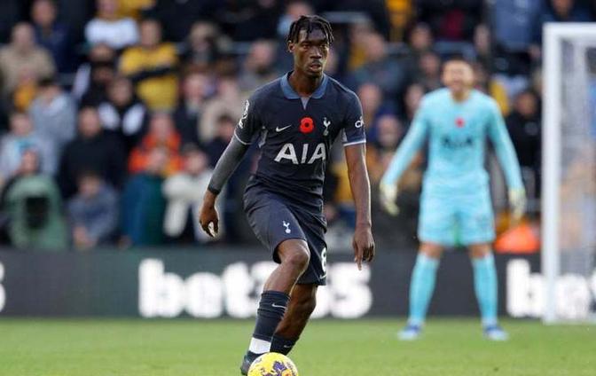 关于费内巴切再次关注比苏马热刺愿意出售球员的信息  第2张