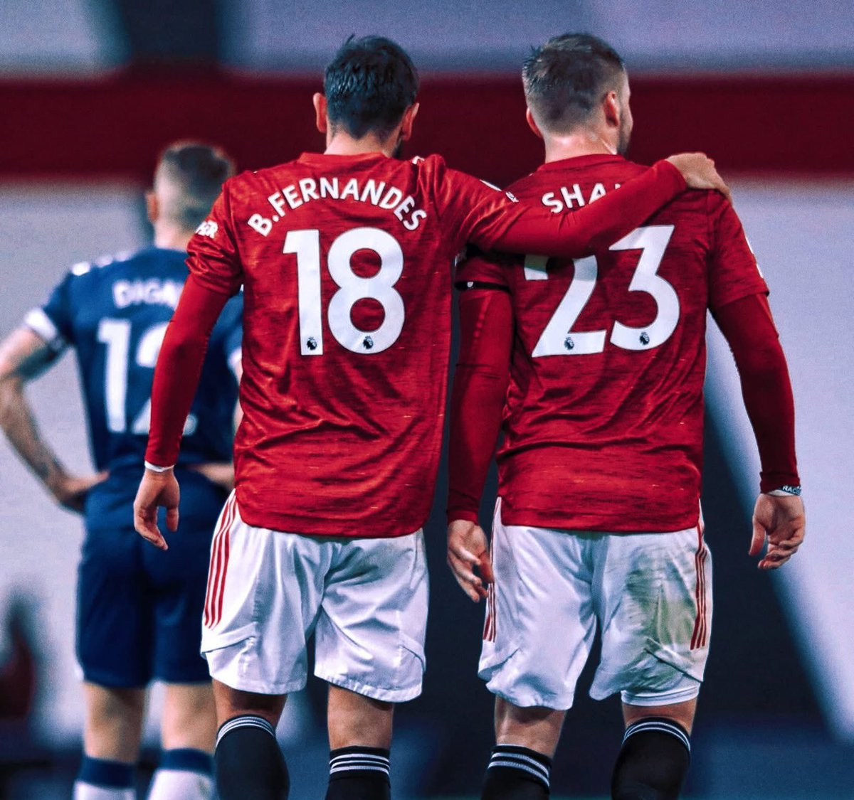 包含英乙：巴罗VS剑桥联的词条  第1张