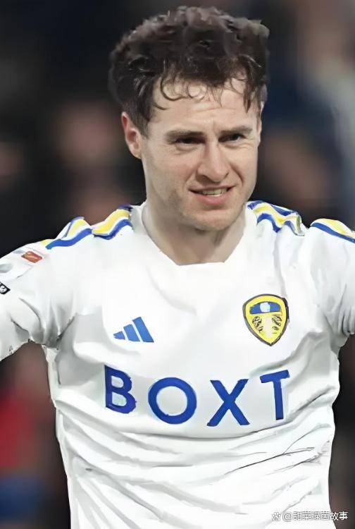 拜仁与主帅孔帕尼续约至2029年率队取得开局11连胜的简单介绍