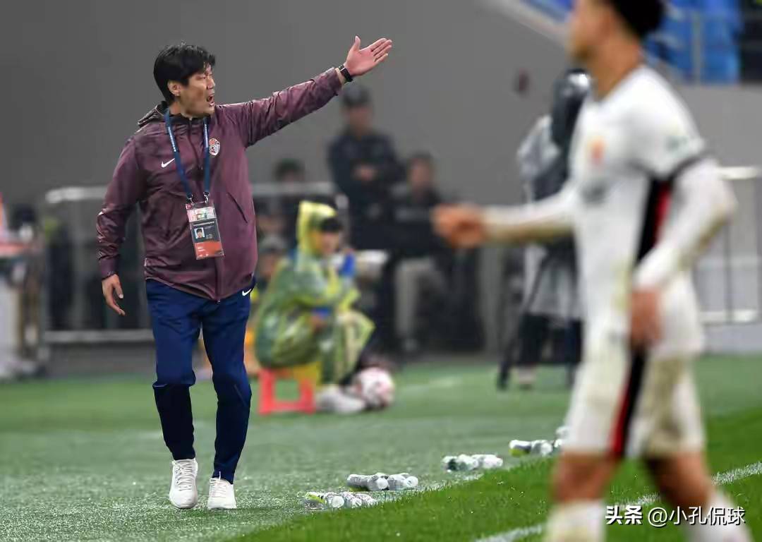 关于青岛海牛球迷赛后喜极而泣海牛完成保级的信息