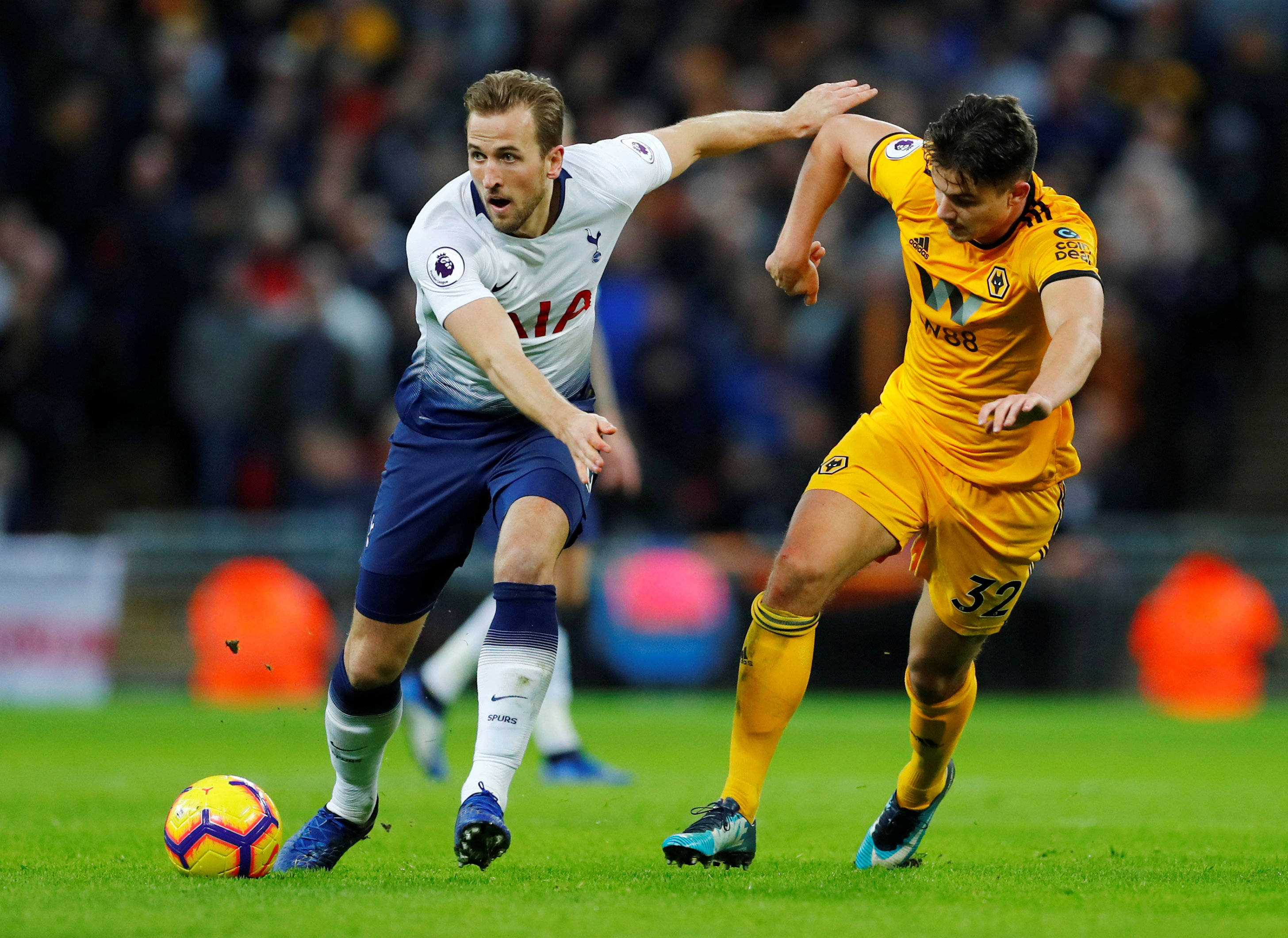 包含狼队不愿放拉尔森黄喜灿狼队当前重心在于加强阵容的词条