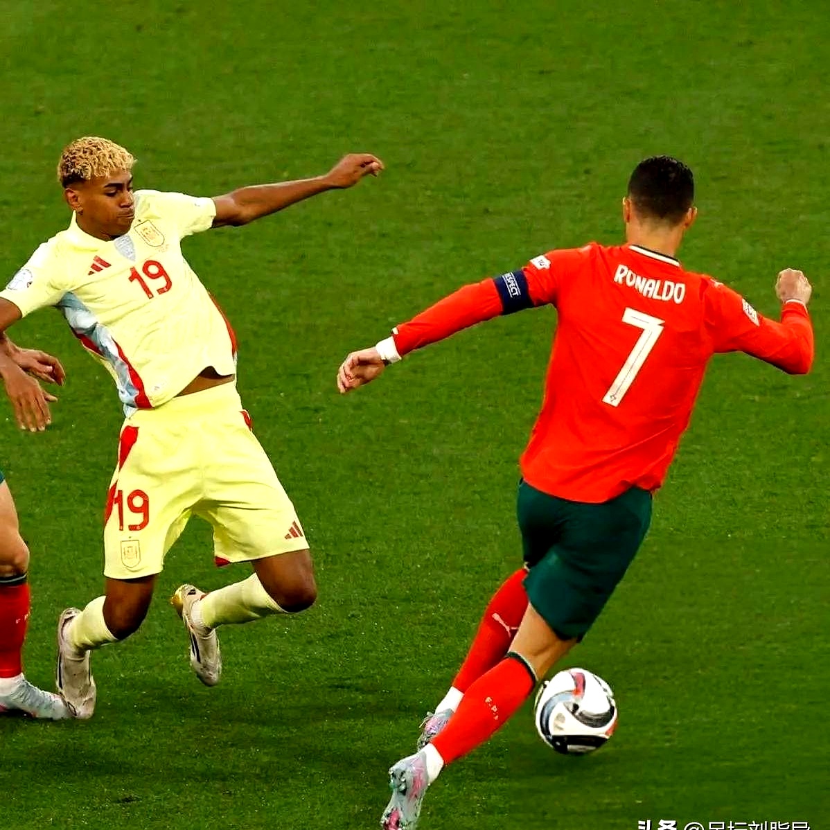 关于B席称C罗仍渴望更多若2026年世界杯冠军他的职业生涯将更完美的信息  第1张