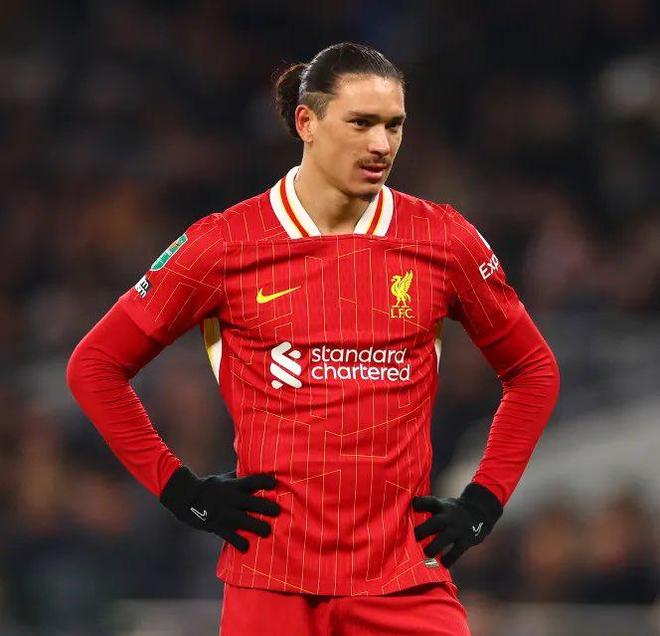 包含曝努涅斯得到沙特球队关注利物浦愿意放人的词条