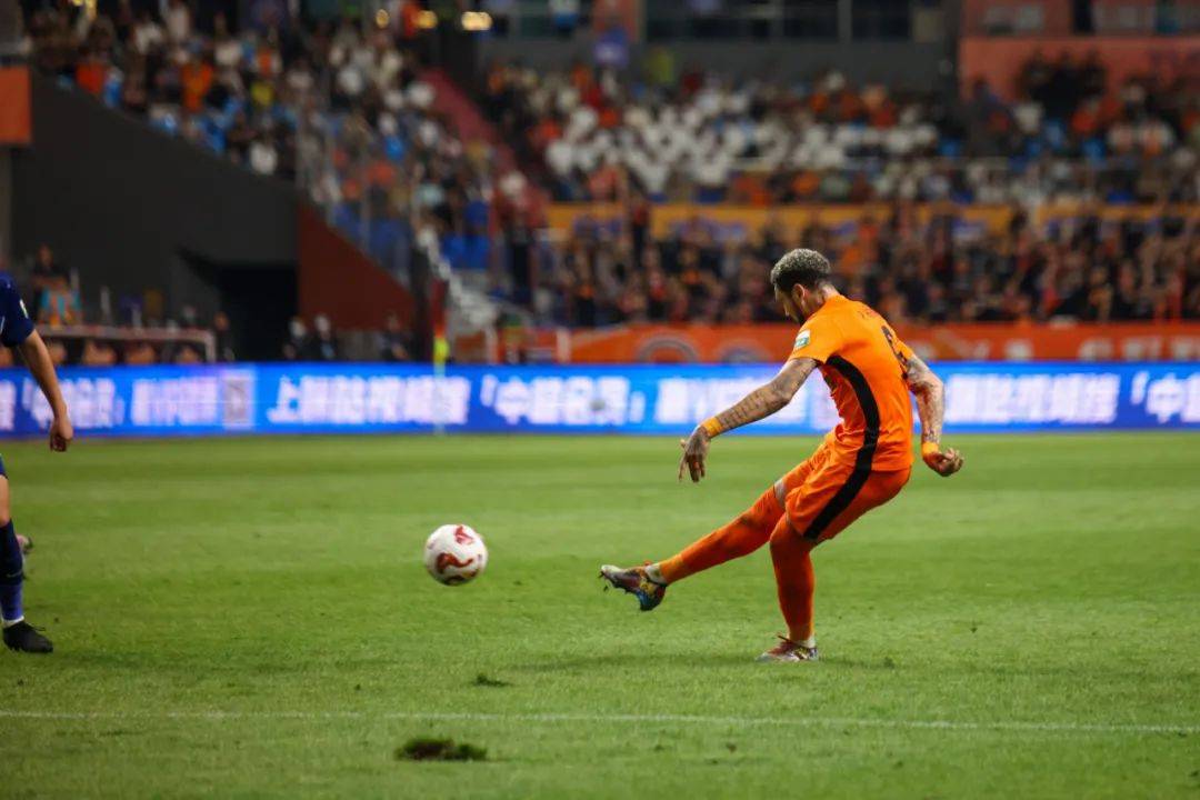 包含中超青岛西海岸0-0云南玉昆阿齐兹险破门韩子龙失良机的词条  第2张