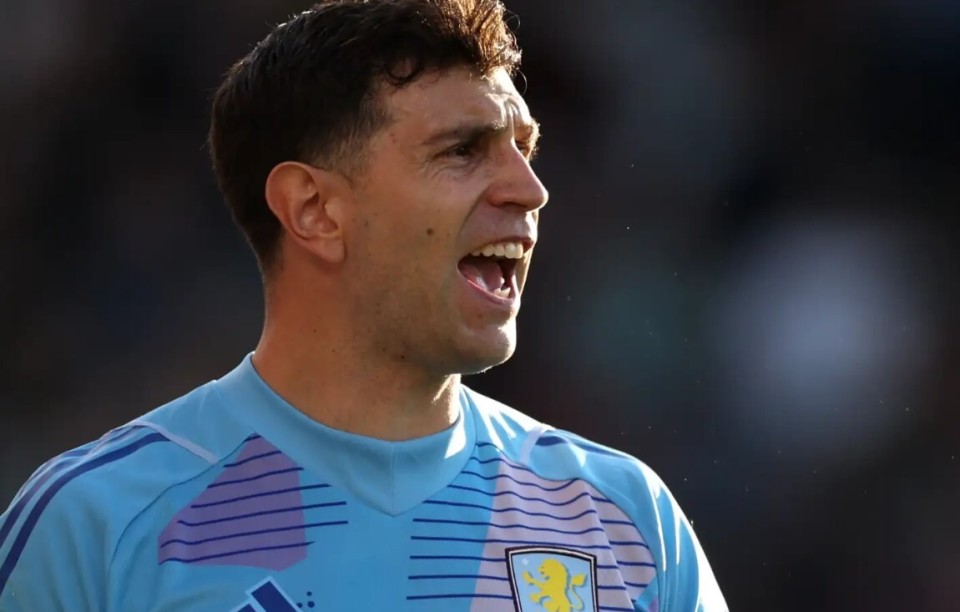 切尔西记者辟谣签约大马丁队内并不缺门将的简单介绍