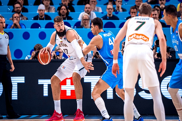 关于男篮欧锦赛半决赛首组对阵出炉希腊男篮将战土耳其男篮的信息  第1张