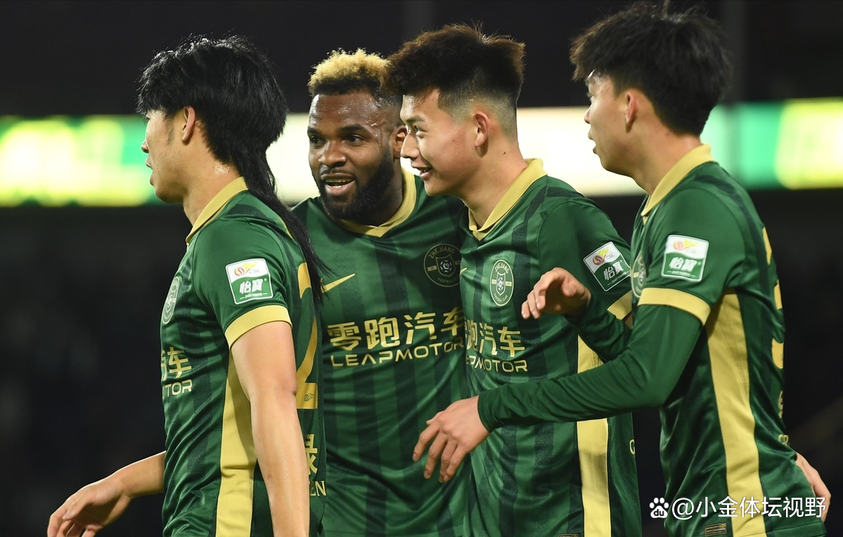 中超浙江队3-1云南玉昆米特里策双响卡列洛替补建功的简单介绍  第2张