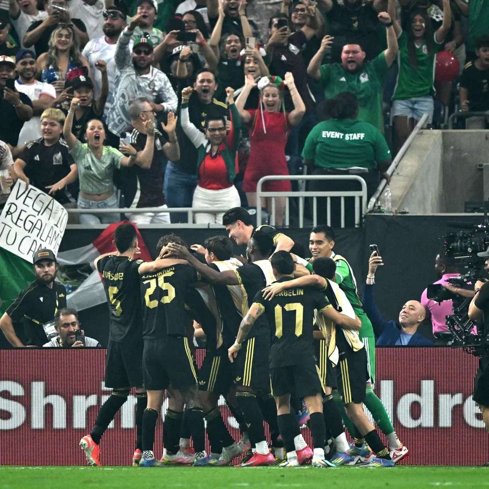 金杯赛墨西哥2-1美国夺冠墨西哥成功卫冕的简单介绍  第2张