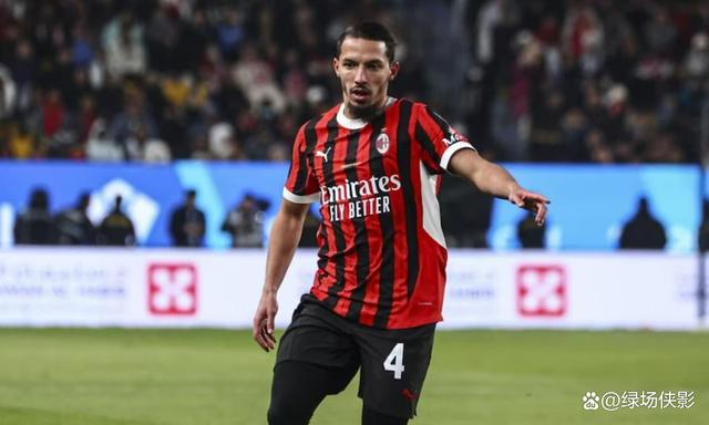 关于曝AC米兰欲尽快出售本纳塞尔红黑持续清洗球员的信息