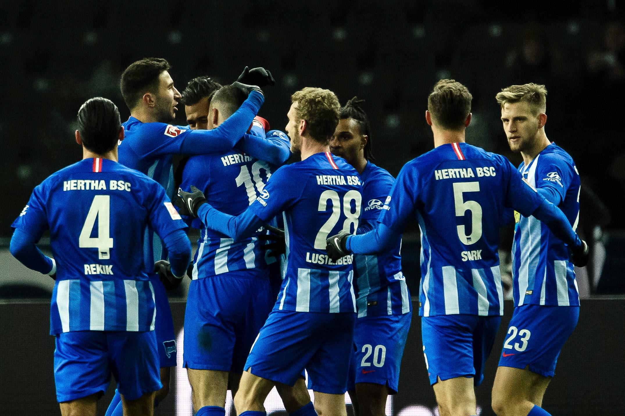 关于德乙沙尔克04VS柏林赫塔前瞻柏林赫塔友谊赛发挥稳定的信息